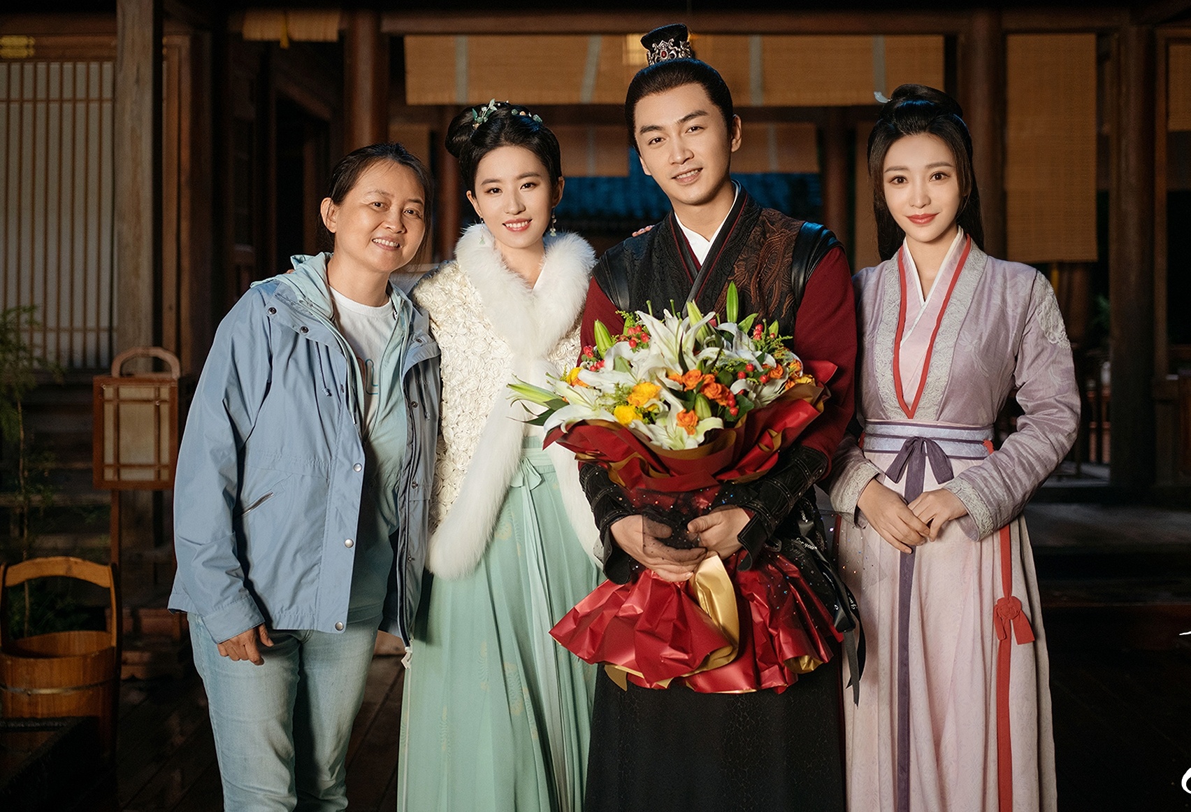 Luu Diec Phi Mong hoa luc anh 11