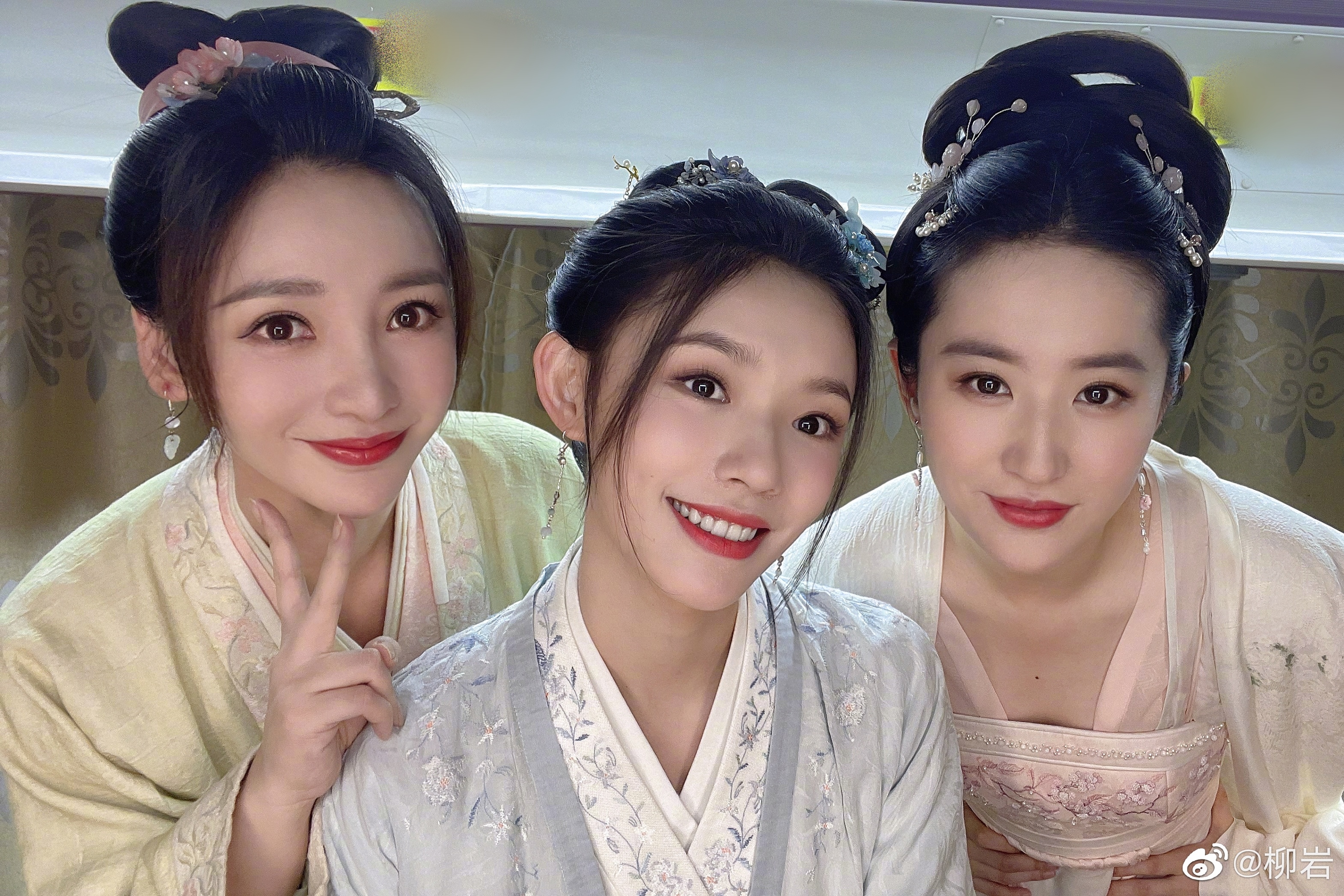 Luu Diec Phi Mong hoa luc anh 7