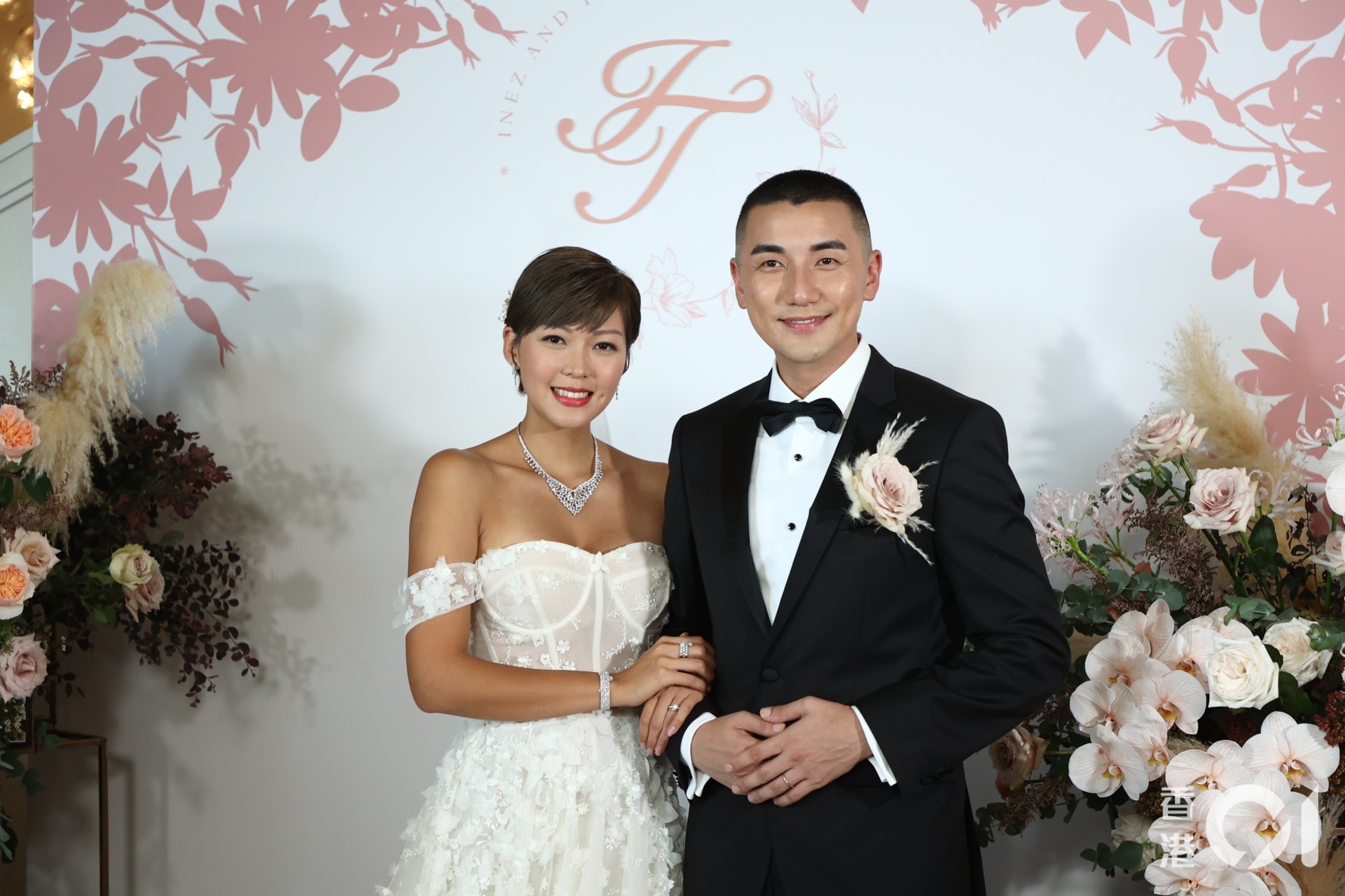 Hong Vinh Thanh ket hon anh 8