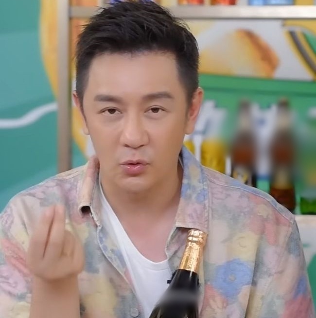 Tran Hao Dan livestream ban hang anh 1