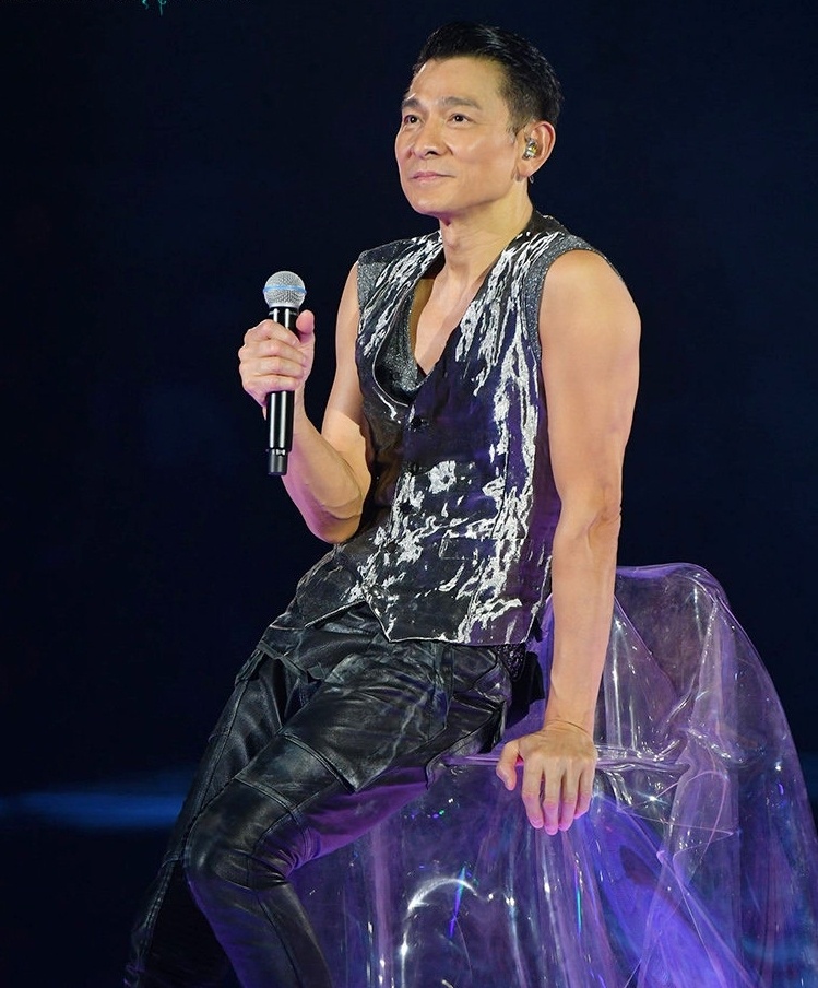 Luu Duc Hoa khoc anh 4