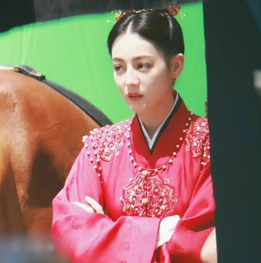 Dich Le Nhiet Ba An Lac truyen anh 2