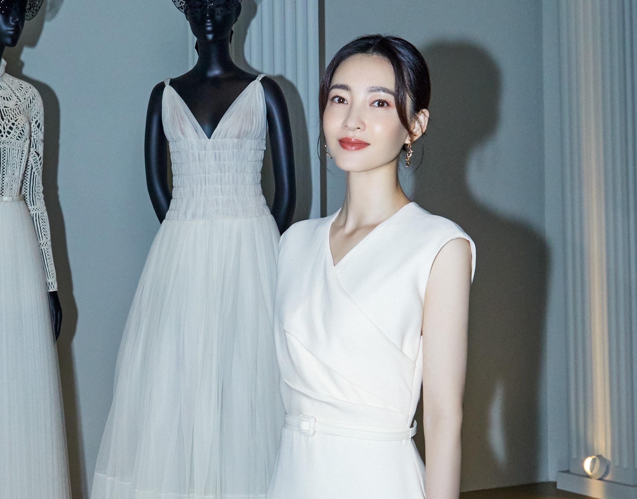 Trieu Le Dinh canh diem trong su kien thoi trang anh 14