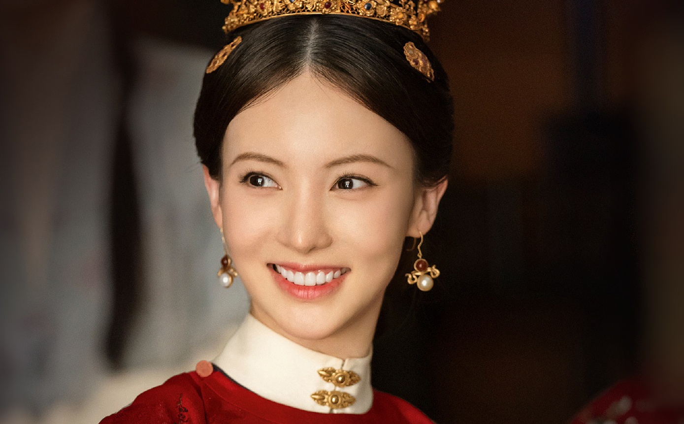 Dan dien vien lech chuan trong 'Ngoc Lau Xuan' hinh anh