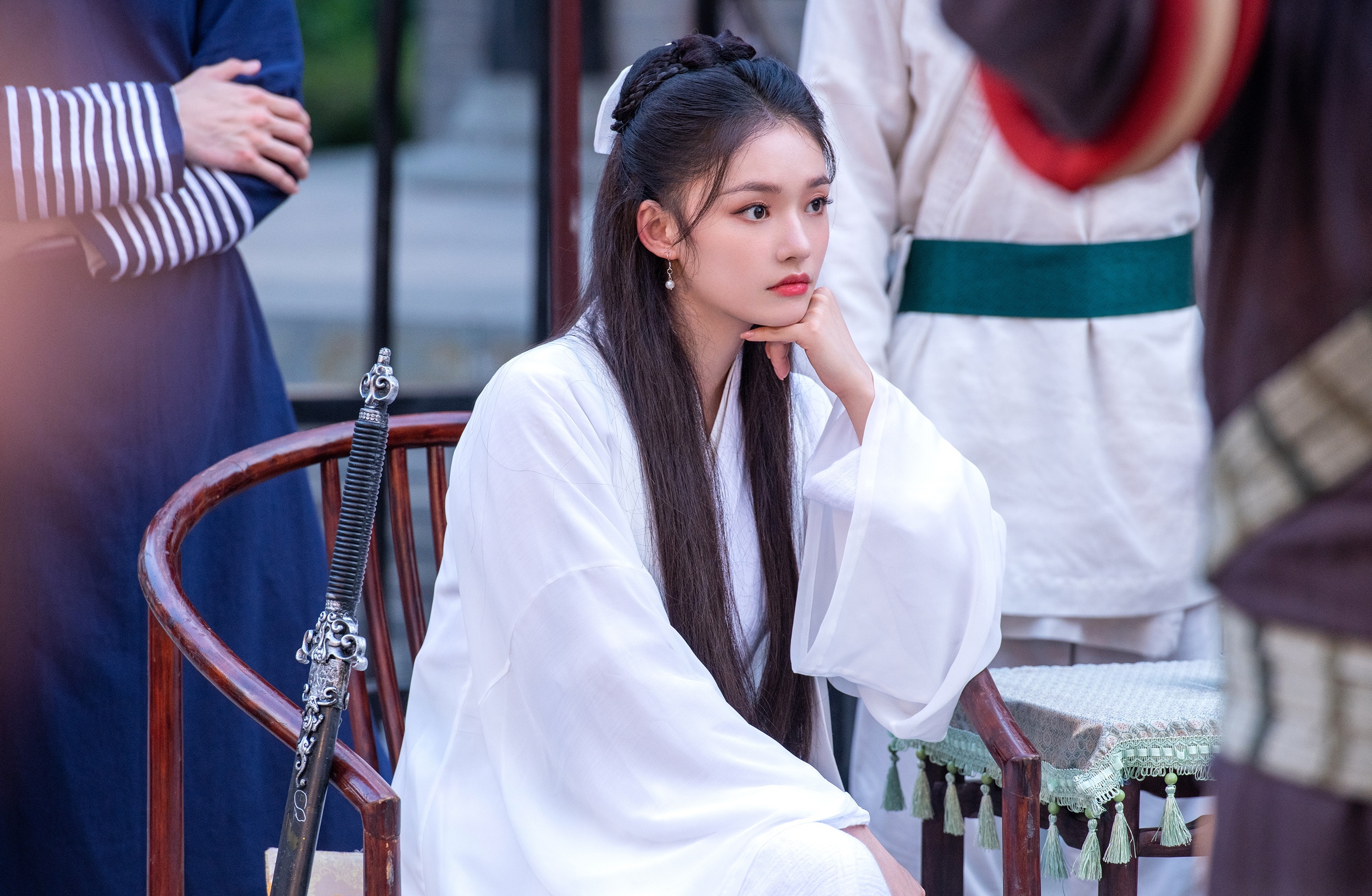 Lam Duan dong vai Tieu Long Nu anh 1