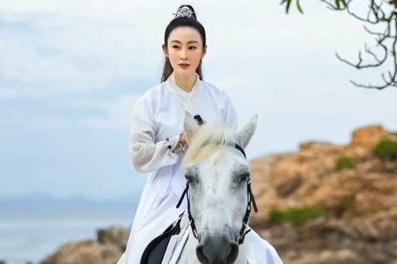 Truong Man tai hien vai dien kinh dien trong 'Y Thien Do Long ky' hinh anh