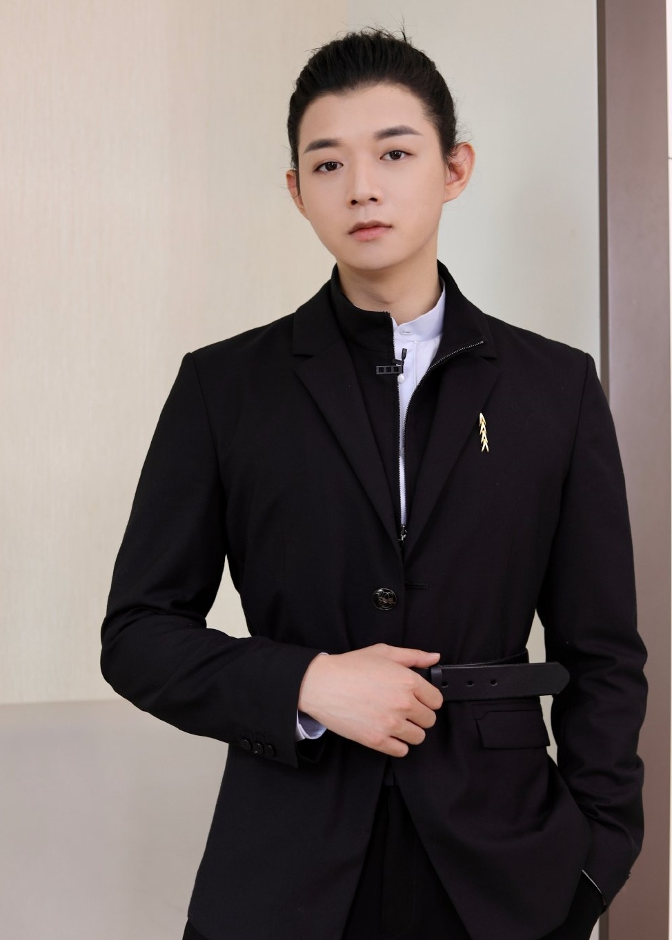 Trinh Sang va Ngo Diec Pham anh 2