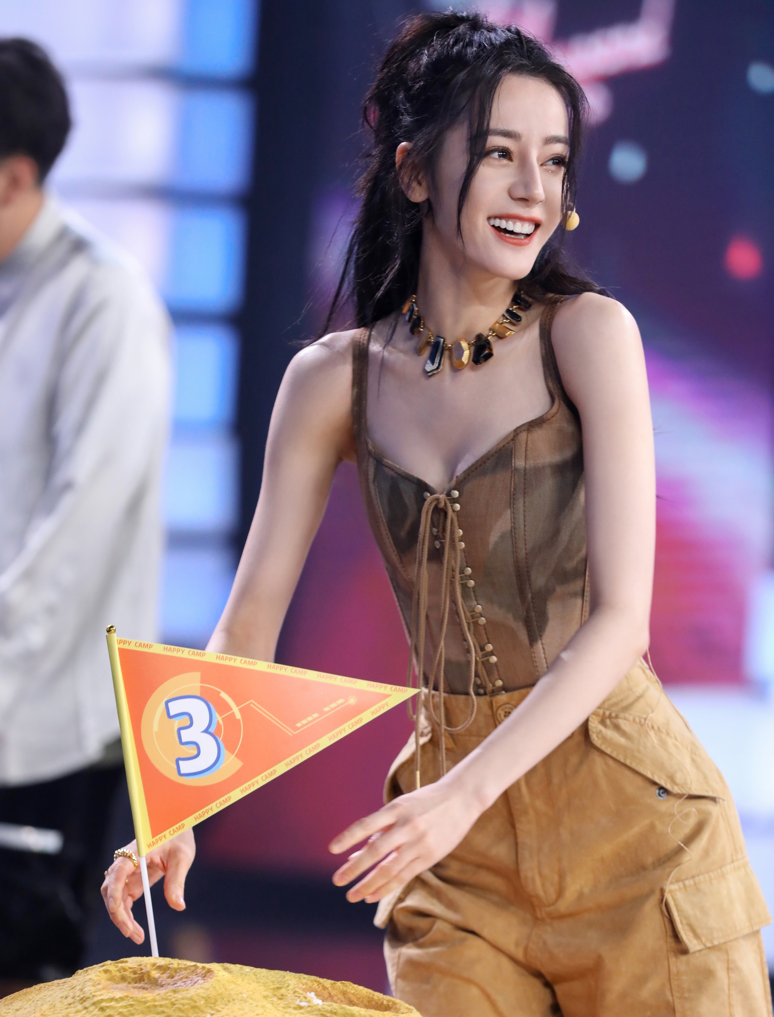 Dich Le Nhiet Ba xuong can anh 1