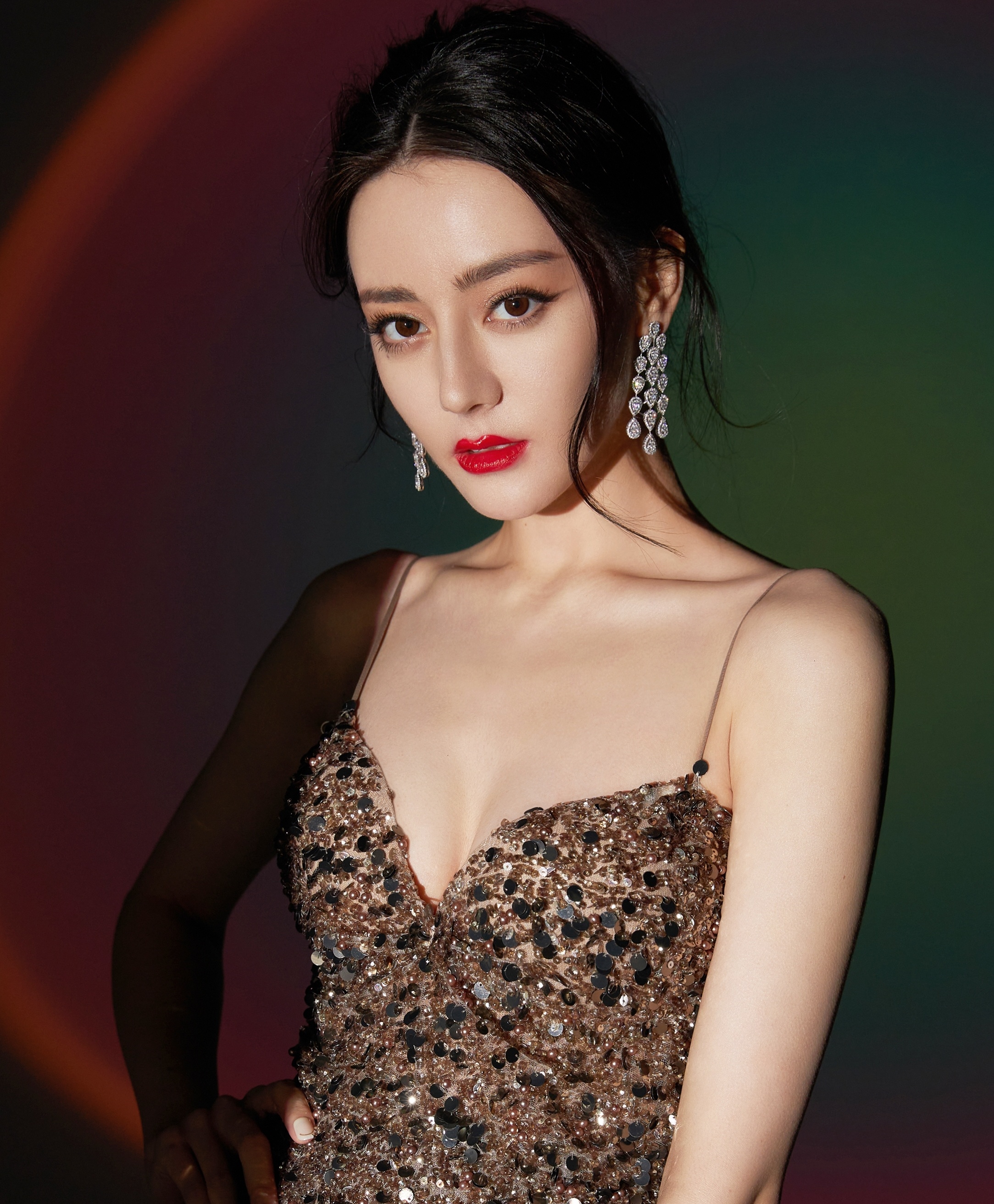 Địch Lệ Nhiệt Ba xuống cân ảnh 12 Dich Le Nhiet Ba xuong can anh 12