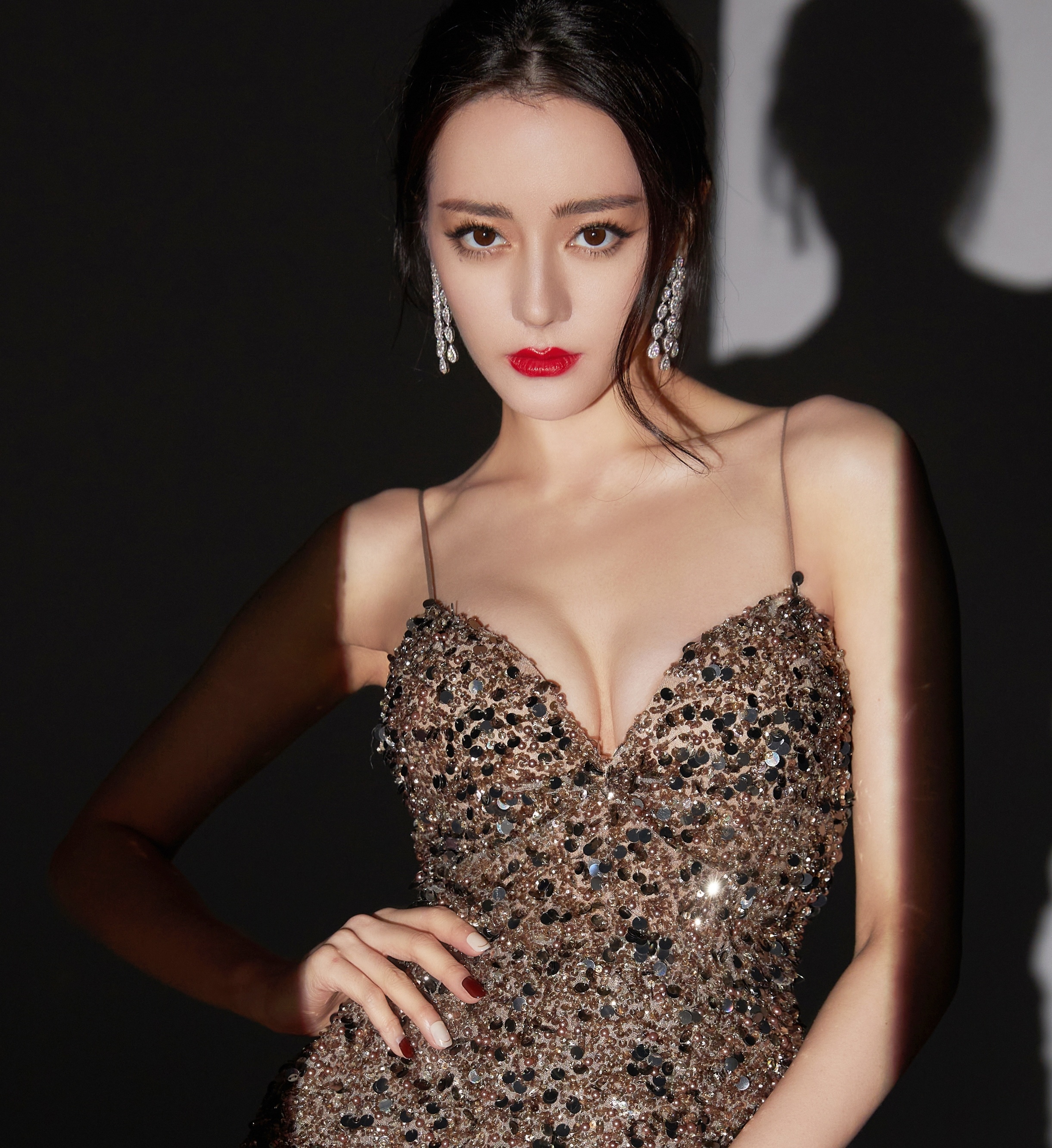 Địch Lệ Nhiệt Ba xuống cân ảnh 11 Dich Le Nhiet Ba xuong can anh 11