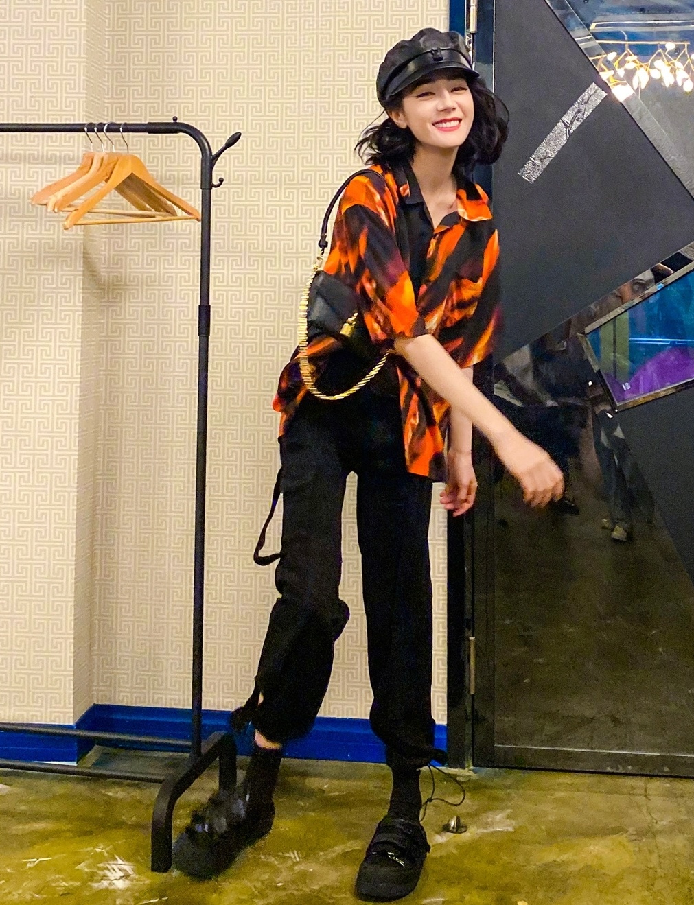 Địch Lệ Nhiệt Ba xuống cân ảnh 4 Dich Le Nhiet Ba xuong can anh 4