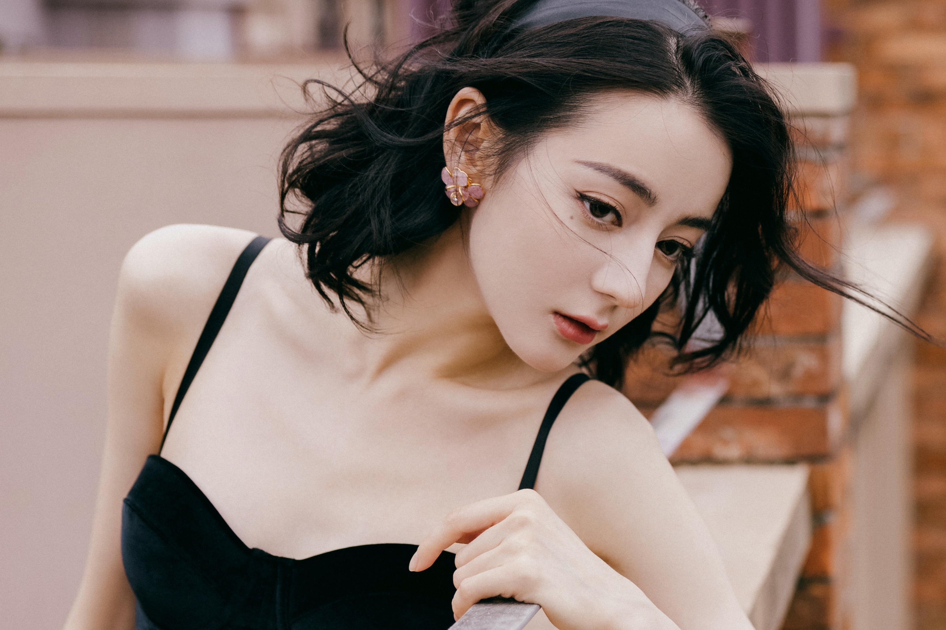 Dich Le Nhiet Ba gay dang bao dong hinh anh