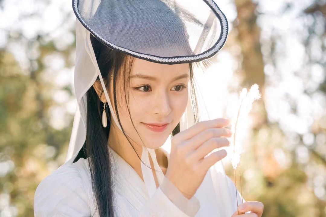 Dung nhan Vuong Ngu Yen trong 'Thien long bat bo' 2021 hinh anh