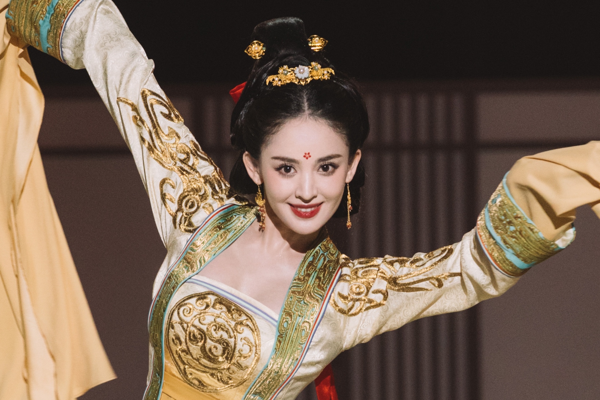 Man mua truyen thong duoc khen cua Co Luc Na Trat hinh anh