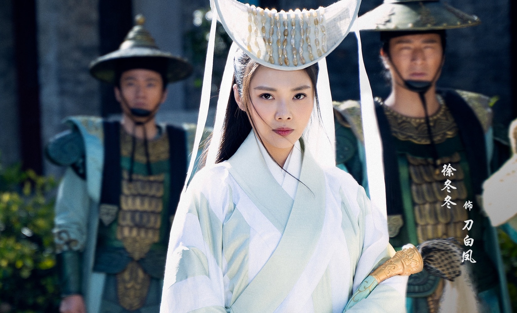 dien vien nu Thien long bat bo 2021 anh 17