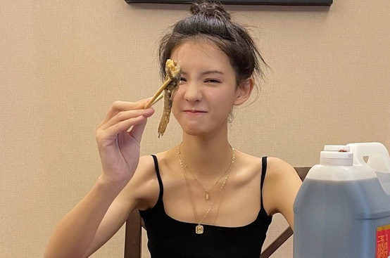 Nu dien vien giam 11 kg sau khi an chao mot tuan hinh anh