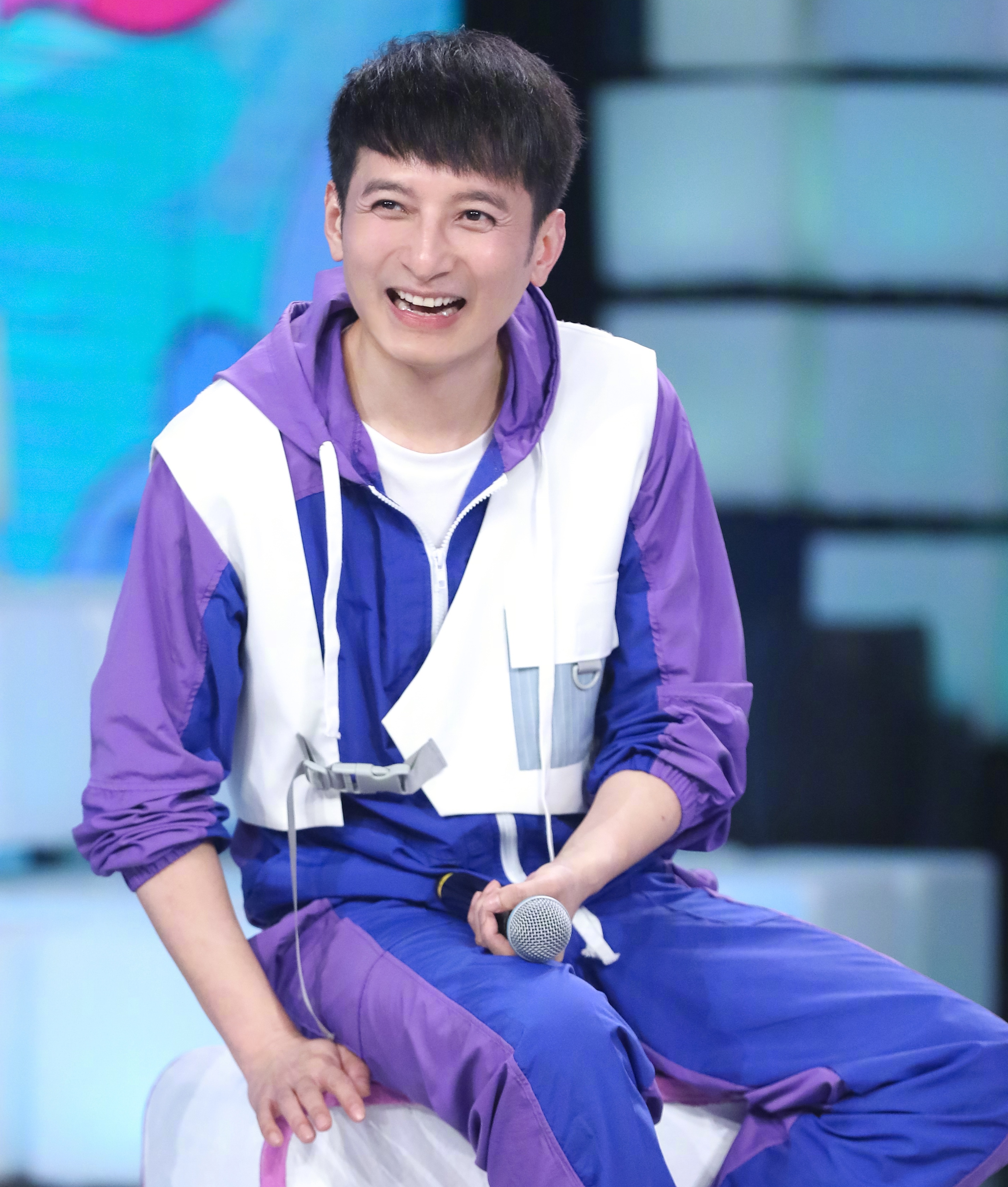 nghe si nhan quang cao kem chat luong anh 1