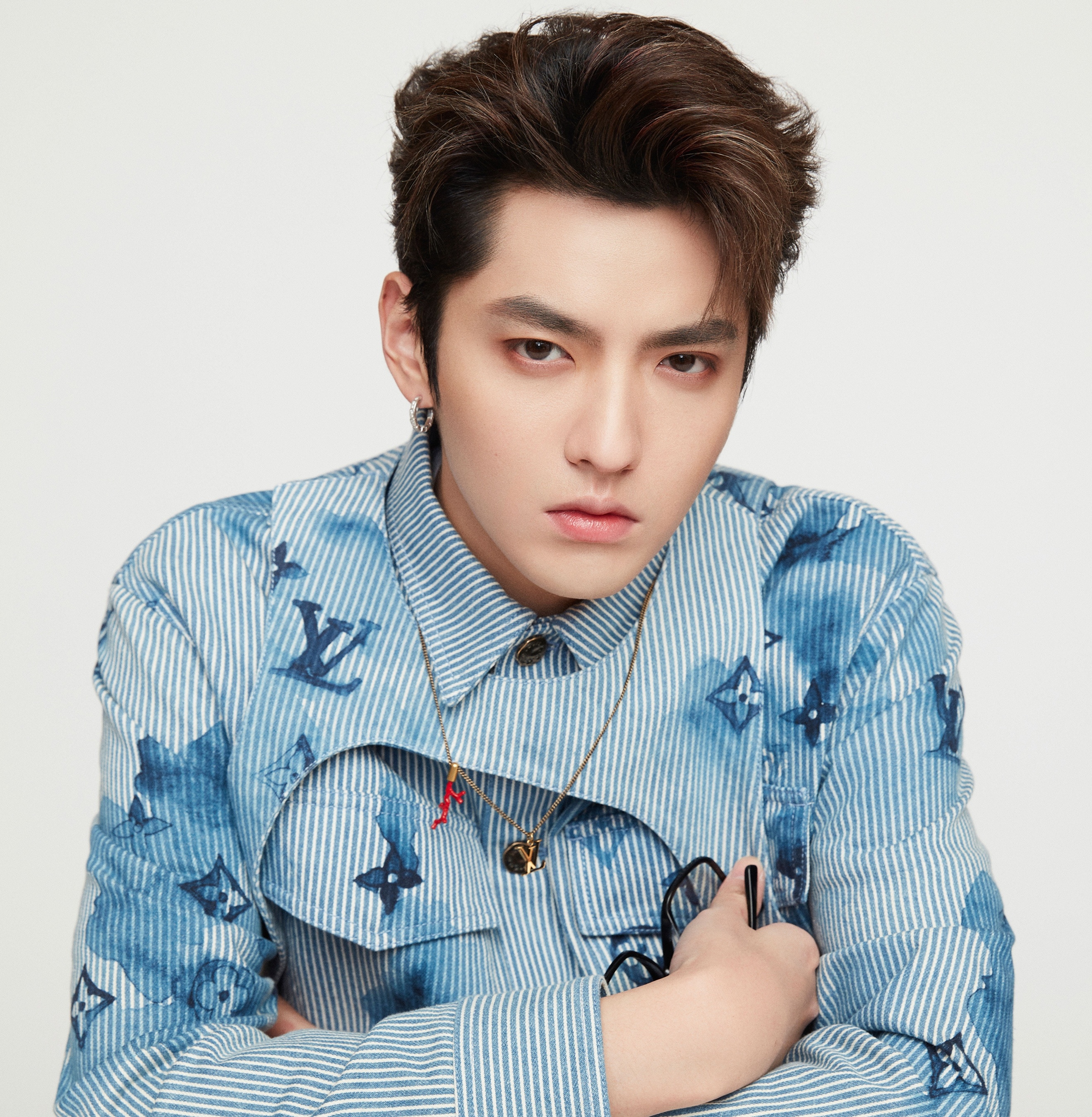 Trieu Vy bi tay chay anh 1