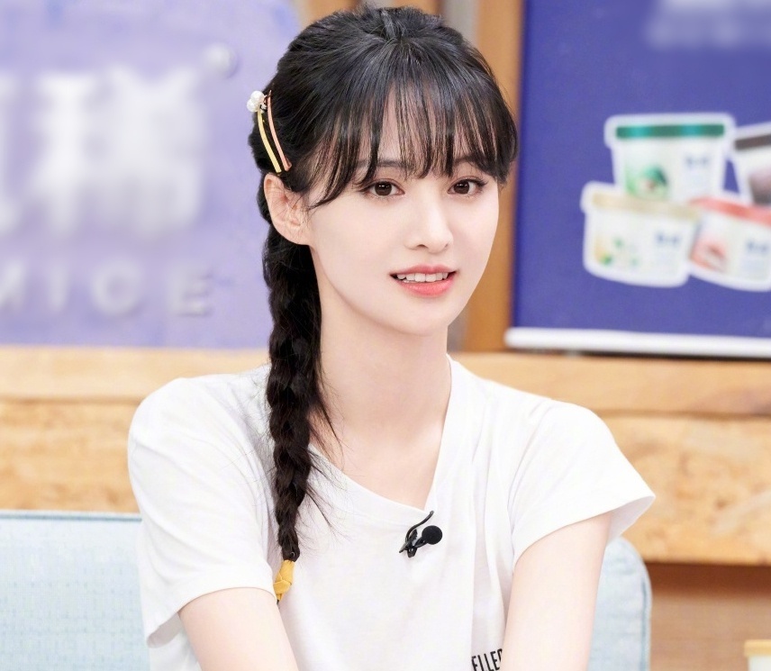 Trinh Sang bi cam phat ngon vinh vien anh 1