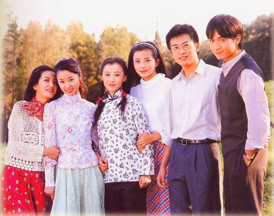 Triệu Vy bị xóa tên khỏi Hoàn Châu cách cách ảnh 10 Trieu Vy bi xoa ten khoi Hoan Chau cach cach anh 10