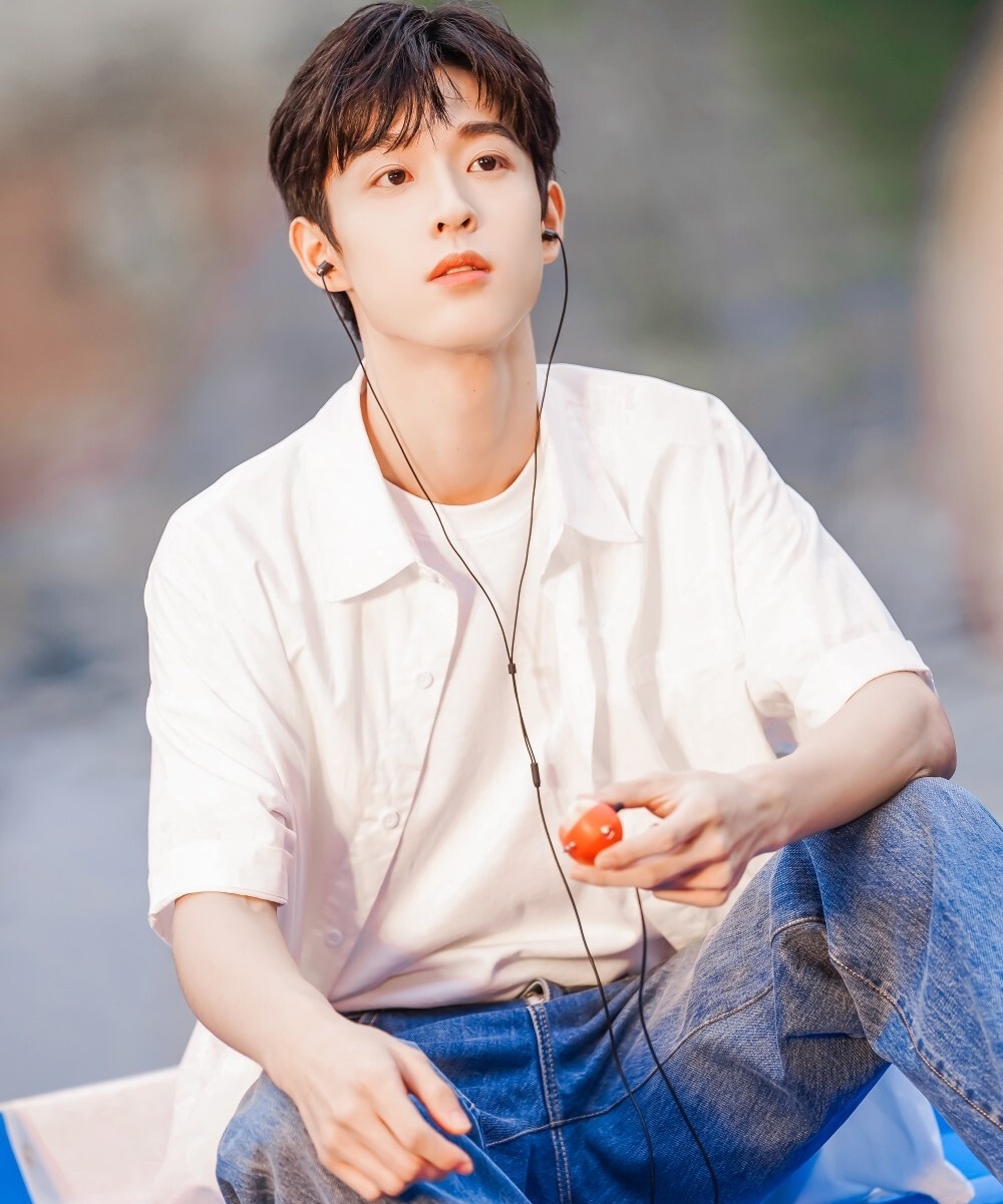 scandal cua Trieu Vy anh 1