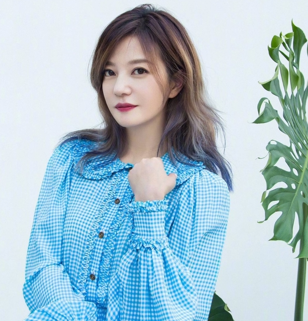 scandal cua Trieu Vy anh 4