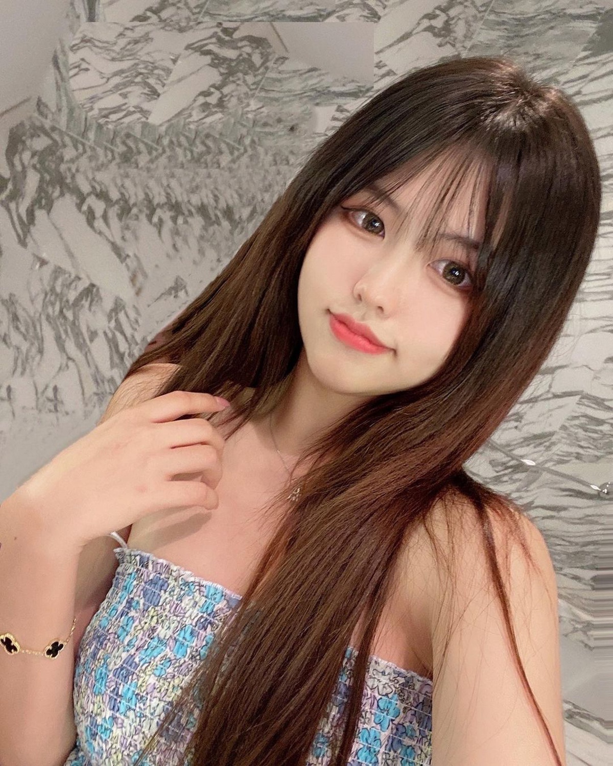 châu tinh trì hẹn hò cô gái 17 tuổi ảnh 2 chau tinh tri hen ho co gai 17 tuoi anh 2