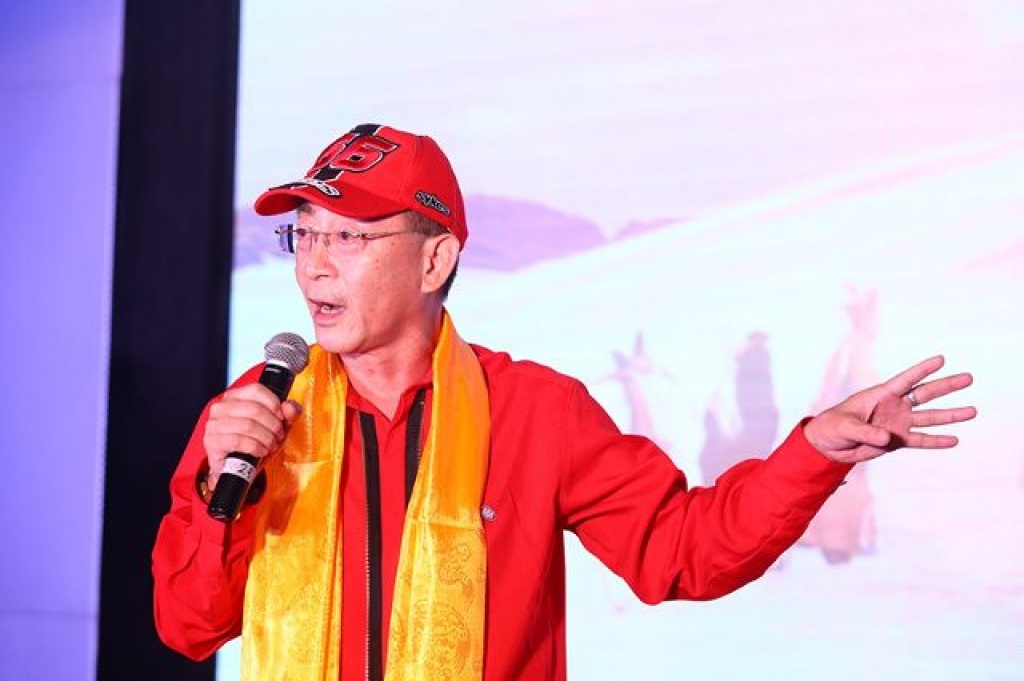 dan sao Tay Du Ky bi che anh 14