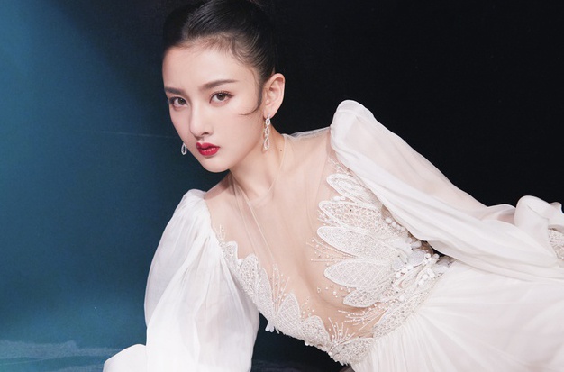 Vai dien bi chong phan boi cuu su nghiep 'than tien ty ty' gen Z hinh anh
