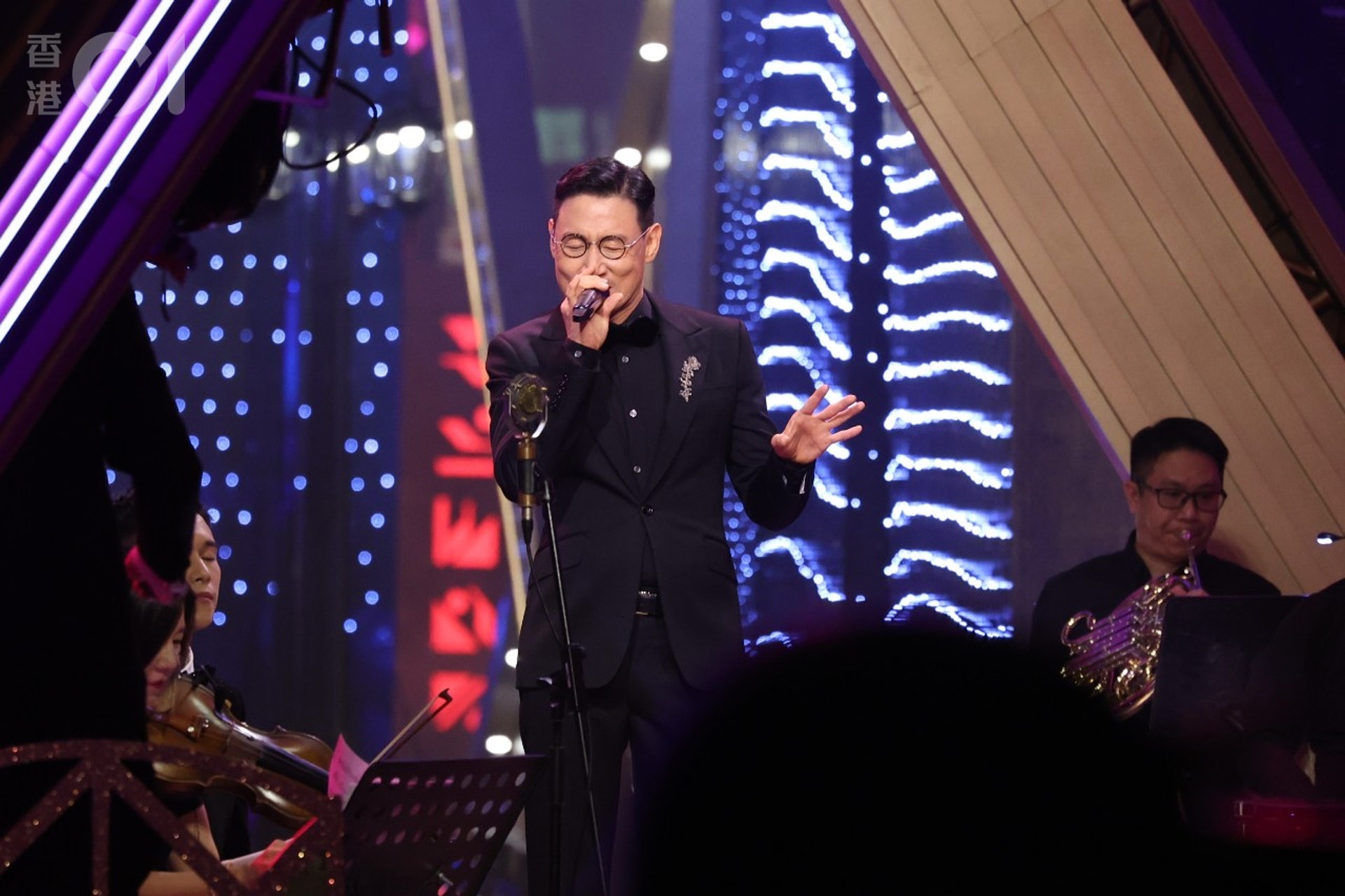 Ca than Truong Hoc Huu tai Hoa hau Hong Kong 2021 anh 1