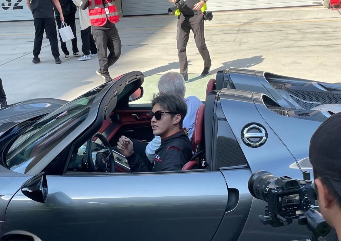 Ngô Diệc Phàm bị bắt ảnh 3 Ngo Diec Pham bi bat anh 3