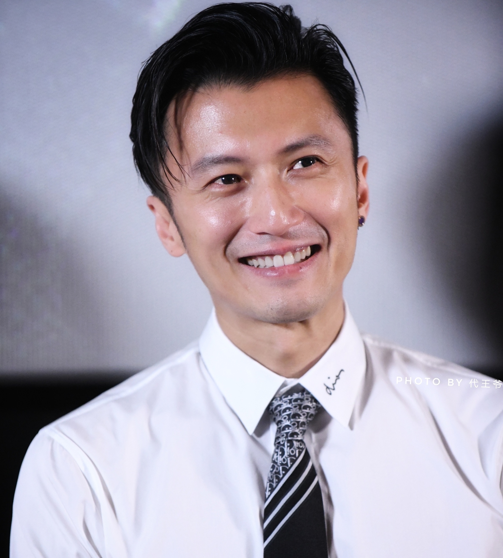 Tai san cua Ta Dinh Phong anh 1