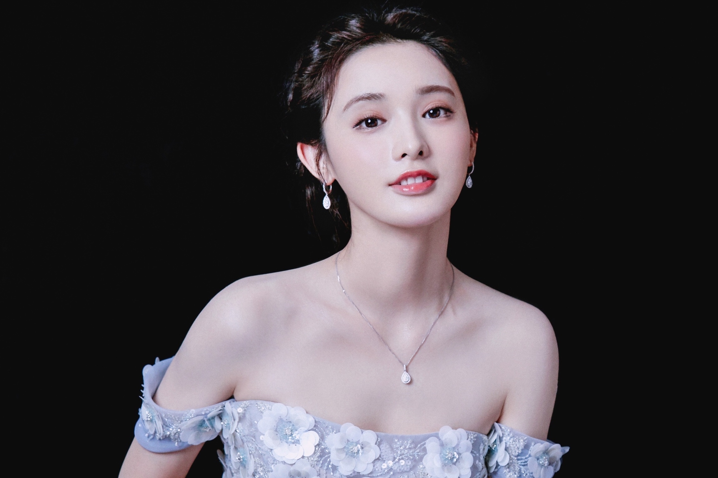 Banh Tieu Nhiem sau hai nam im ang hinh anh