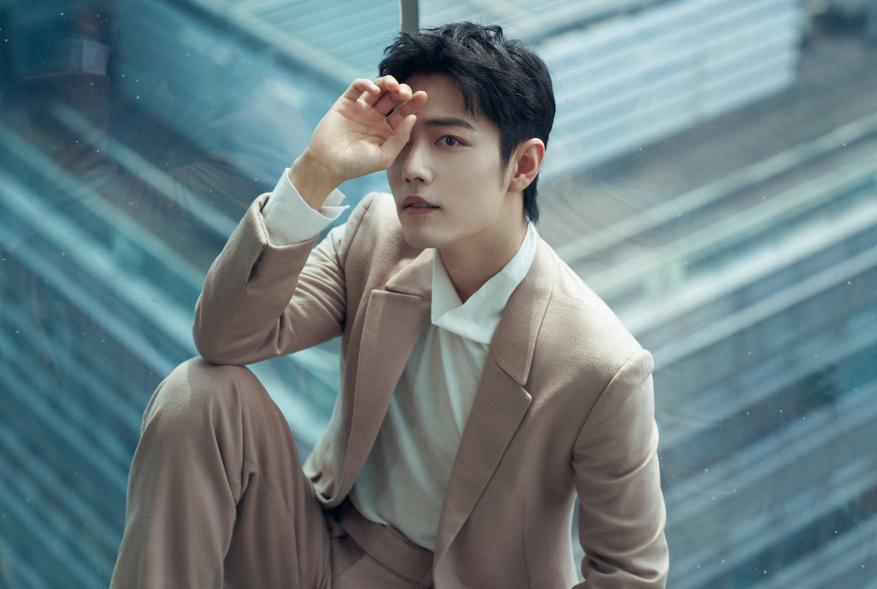 Tieu Chien hut quang cao anh 1