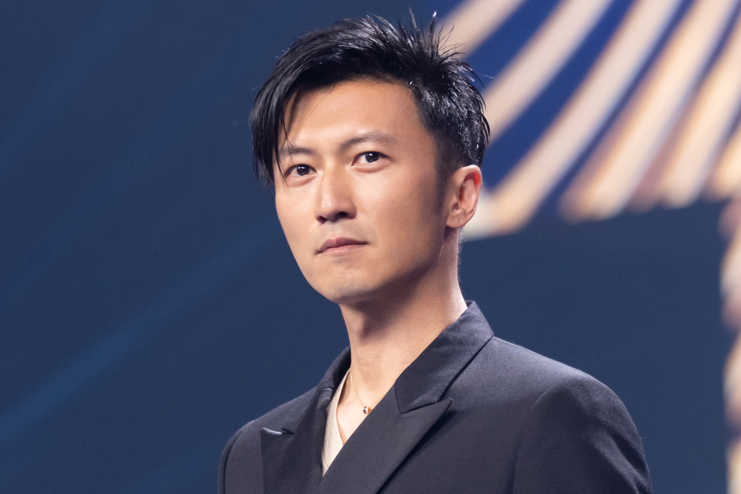 Bieu cam cua Ta Dinh Phong khi Vuong Phi hat hinh anh