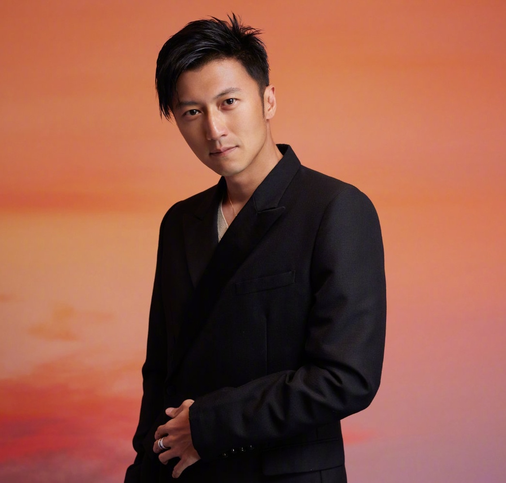 Ta Dinh Phong Vuong Phi anh 4