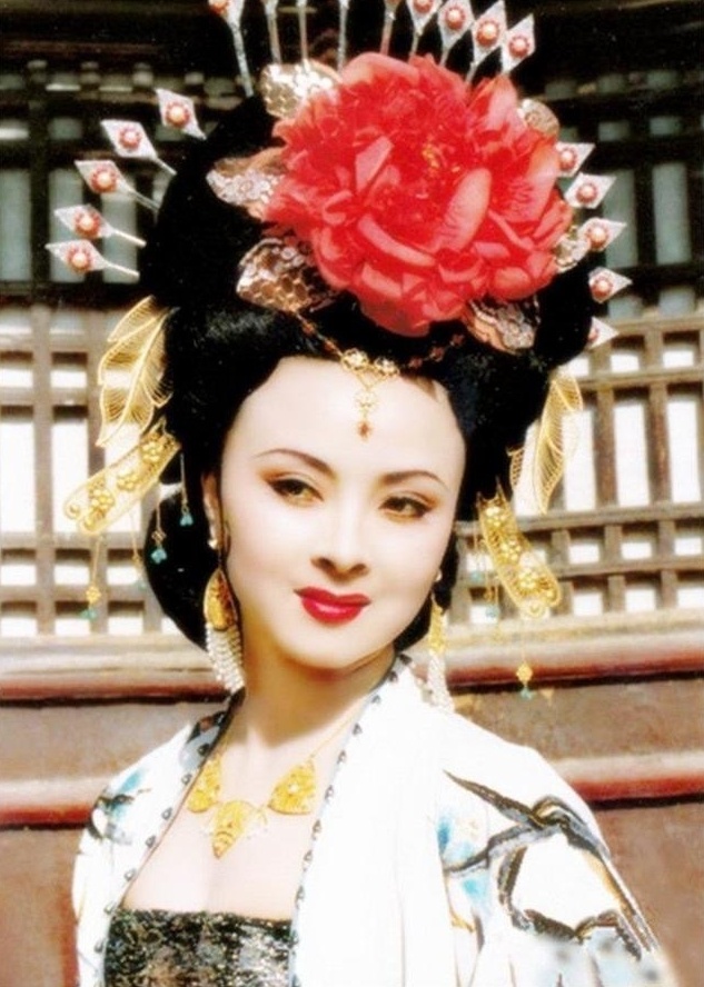 Chu Khiet qua doi anh 1