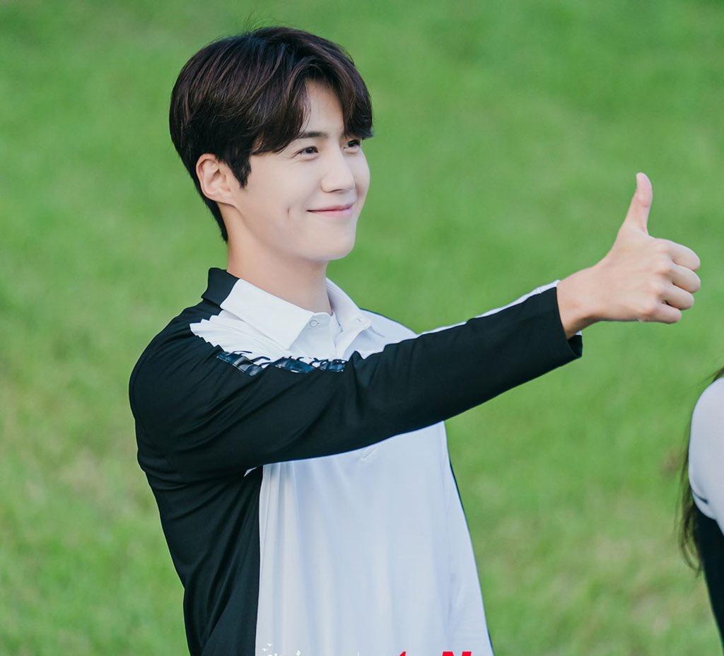 Hometown Cha Cha Cha anh 11