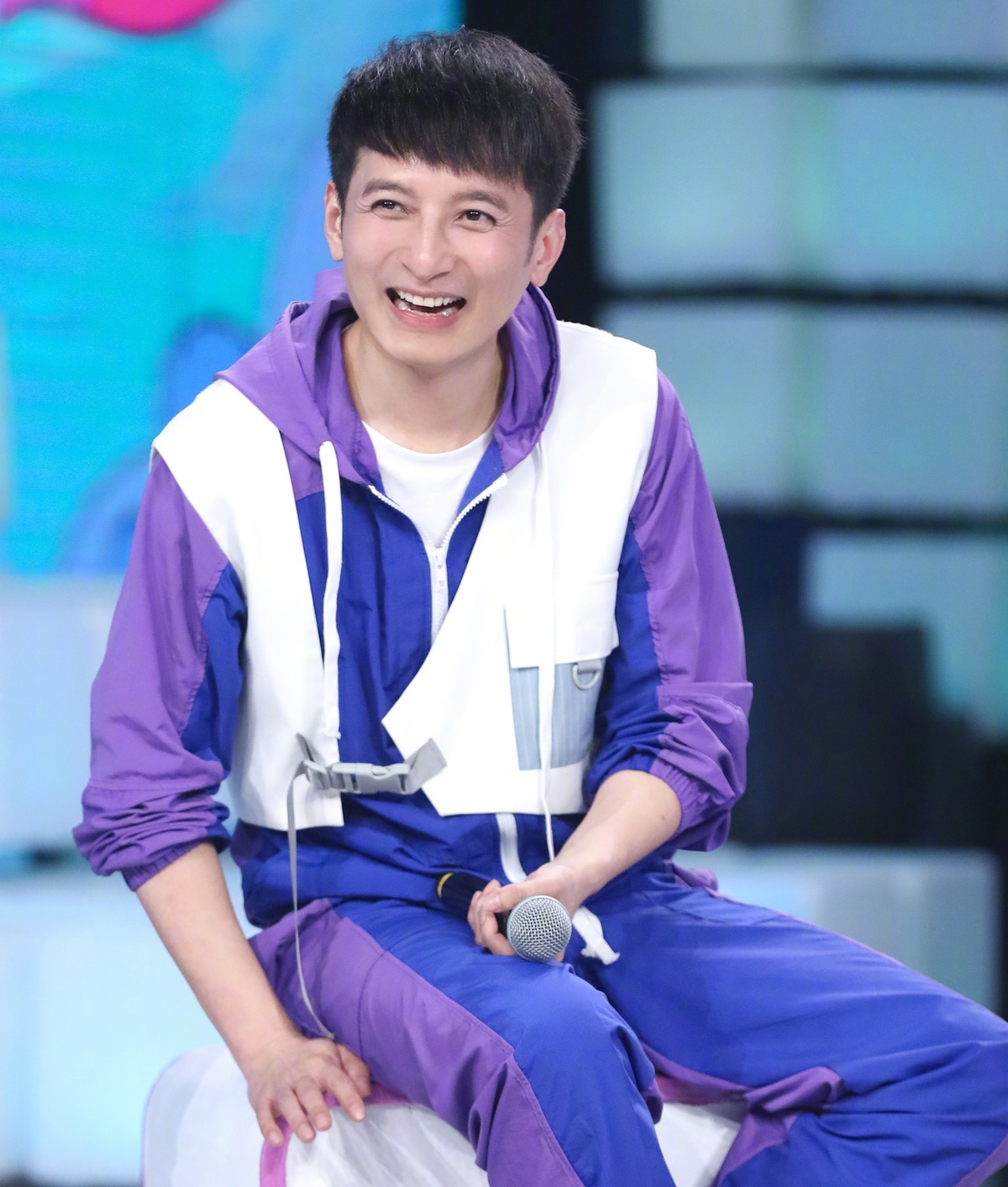 Happy Camp Khoai lac dai ban doanh bi tam dung anh 4