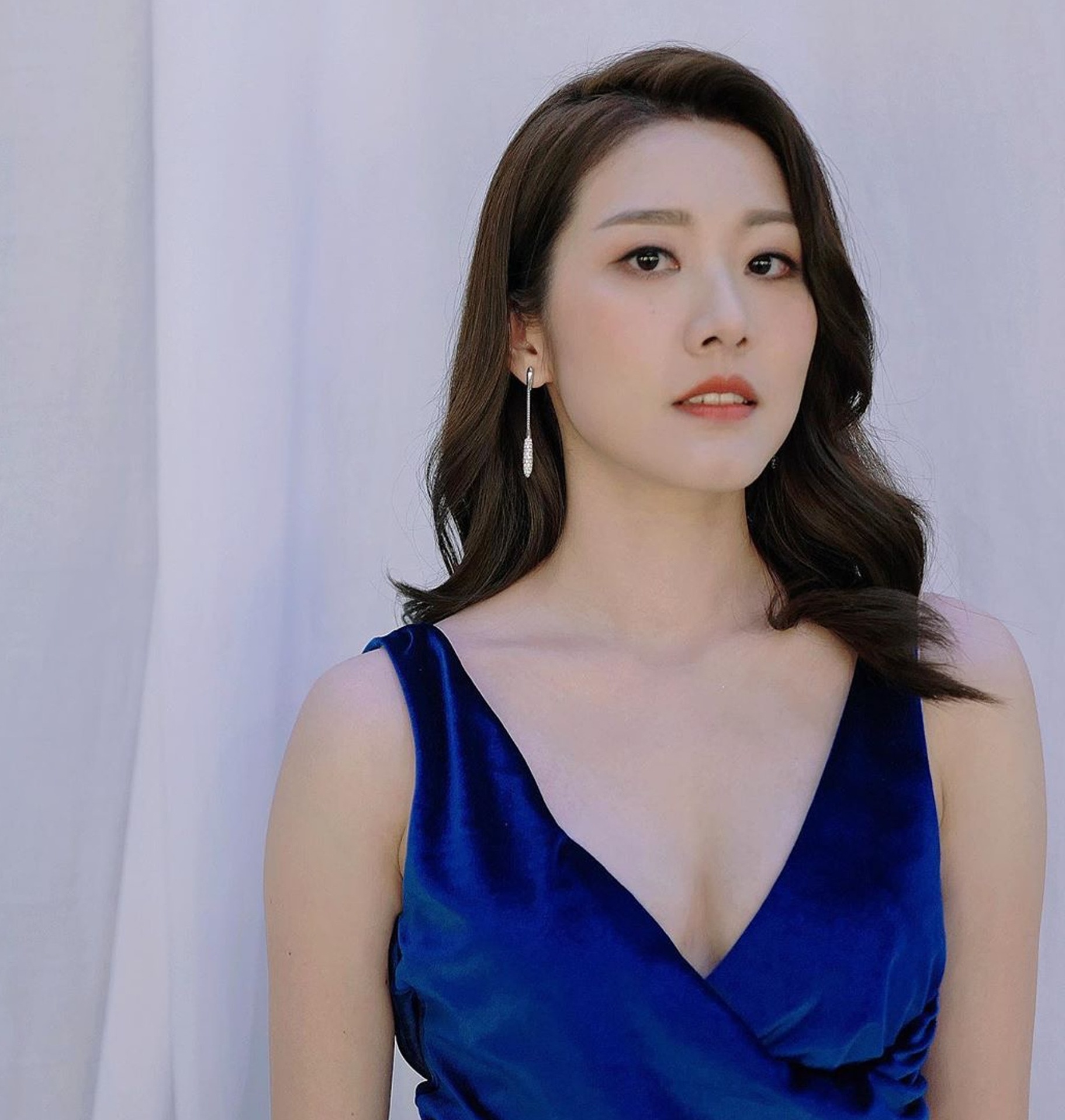 Hoa hau Quoc te Trung Quoc 2013 Dang Boi Nghi that nghiep anh 3