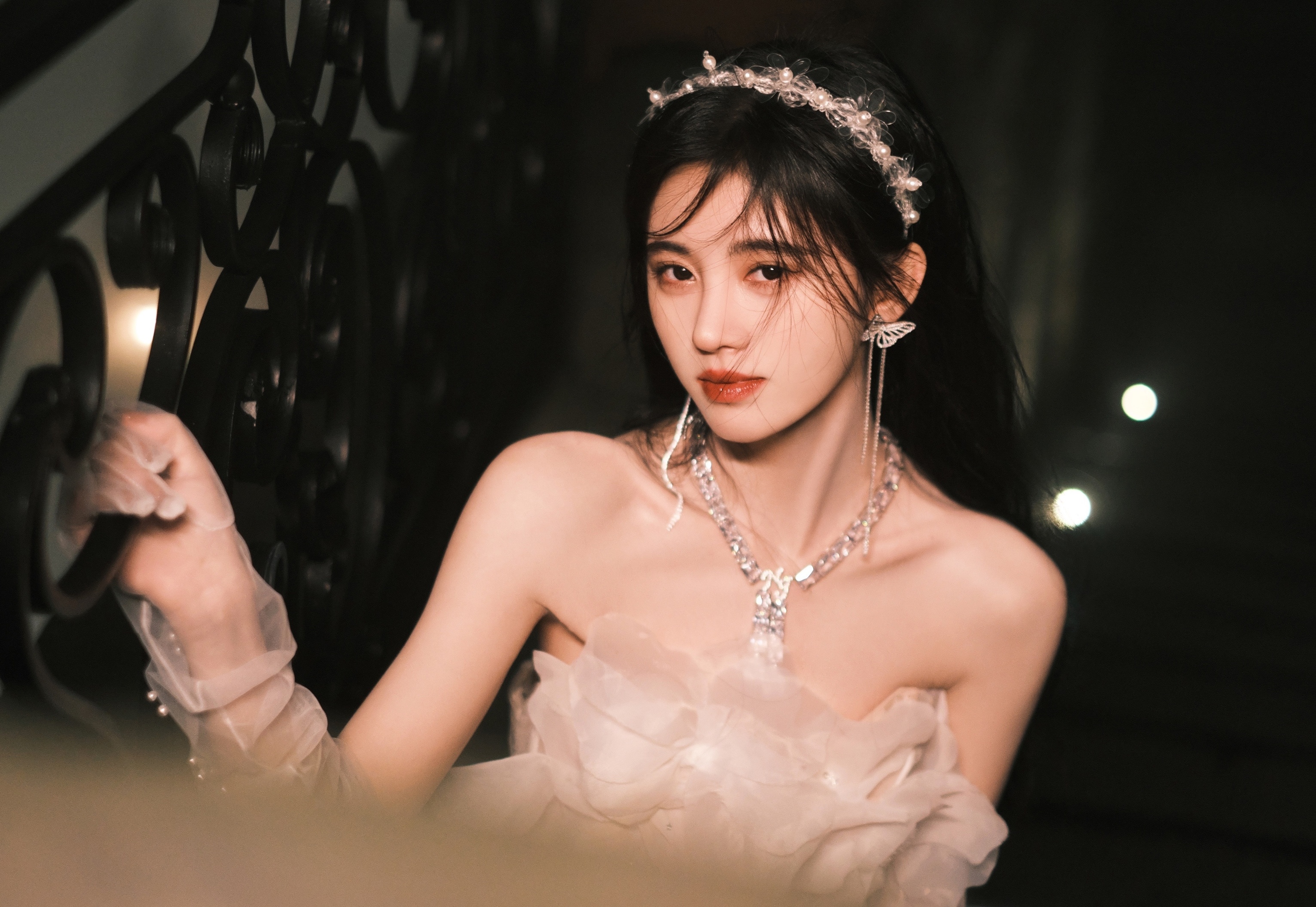 Cúc Tịnh Y diễn dở ảnh 1 Cuc Tinh Y dien do anh 1