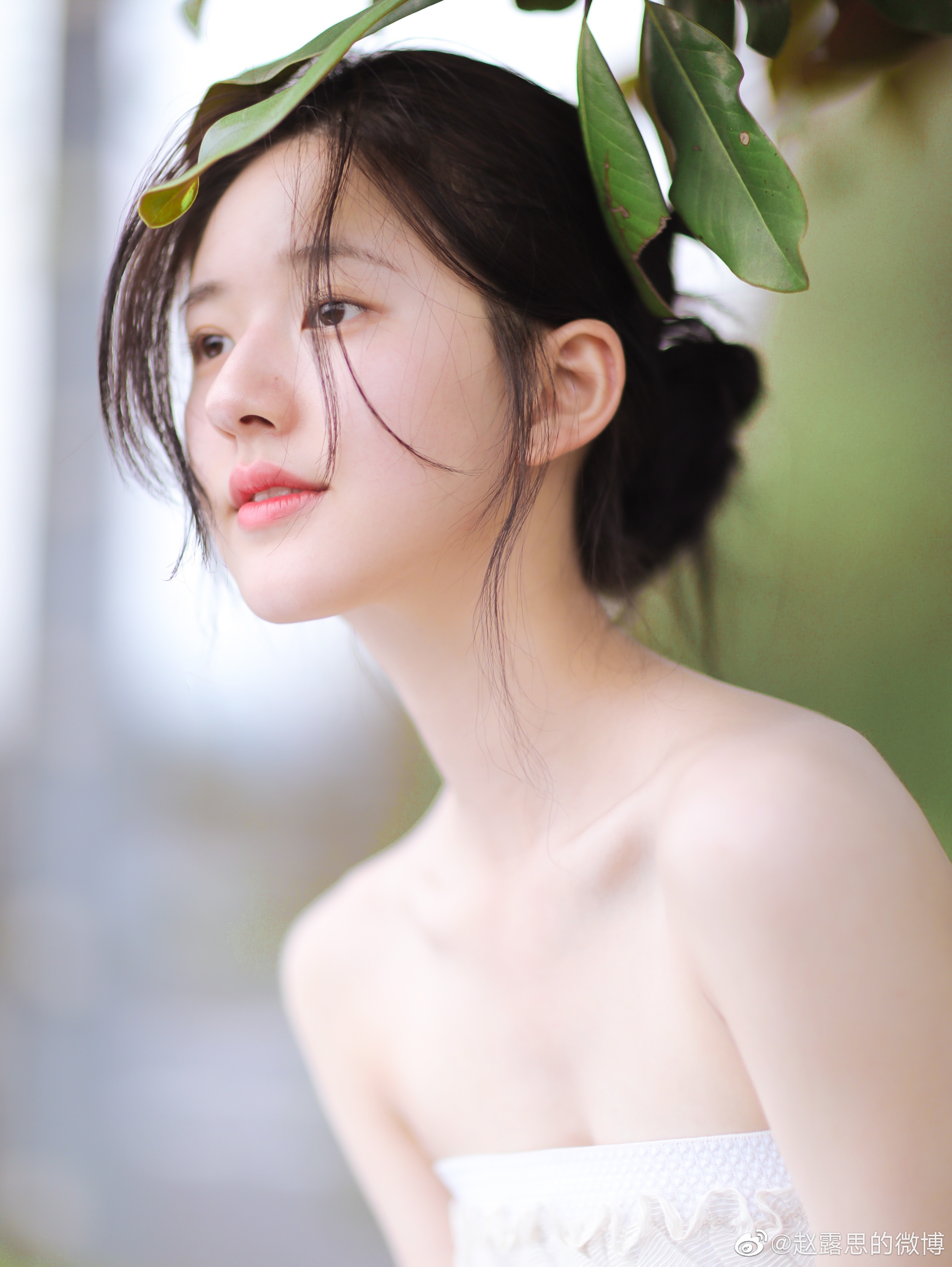 Cúc Tịnh Y diễn dở ảnh 11 Cuc Tinh Y dien do anh 11