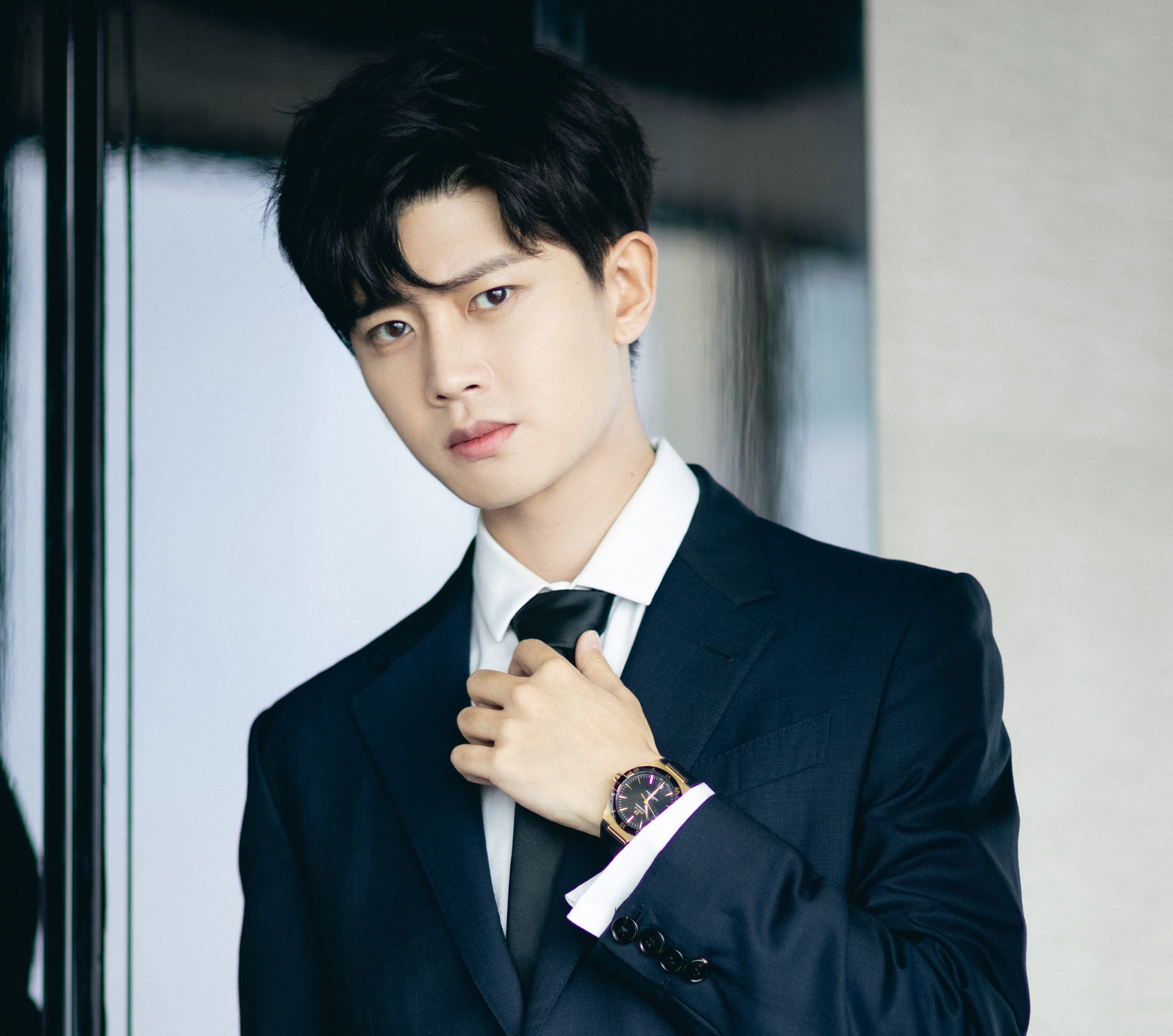 nhậm gia luân địch lệ nhiệt ba ảnh 8 nham gia luan dich le nhiet ba anh 8