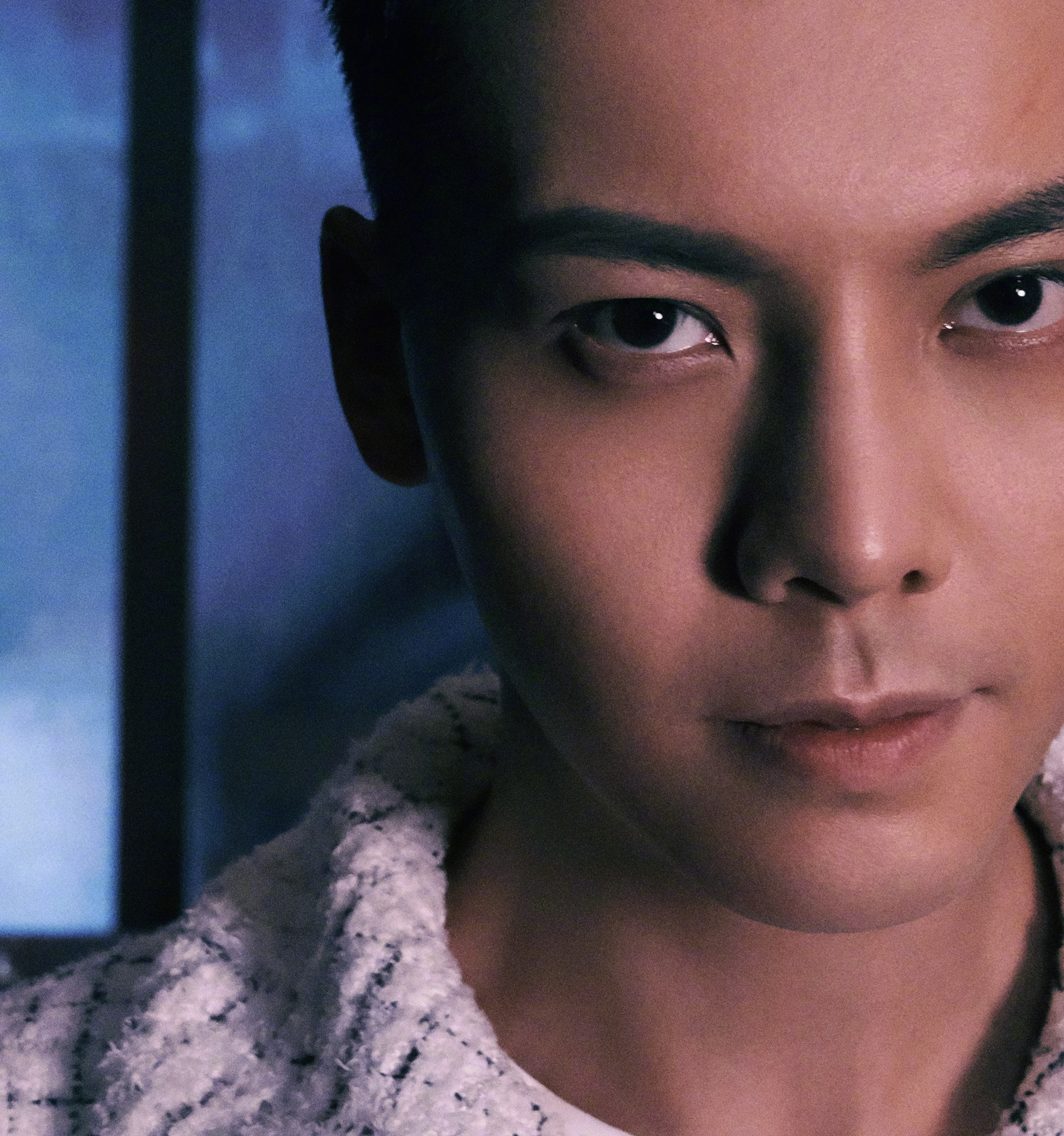 Tran Vy Dinh dien do anh 3