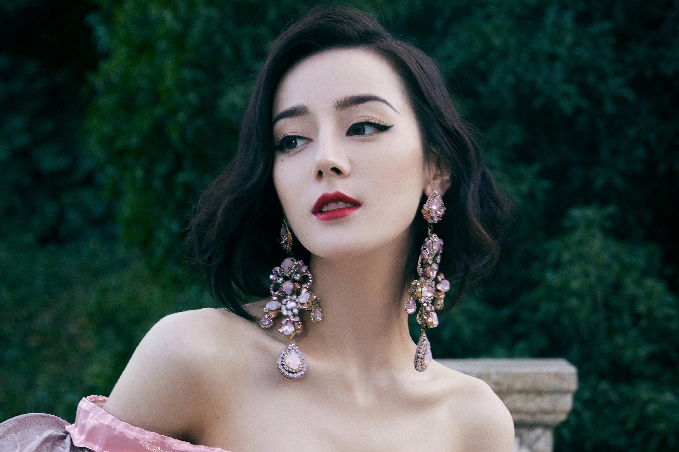 Trung Quoc siet chat quan ly cac cong ty dai dien nghe si hinh anh