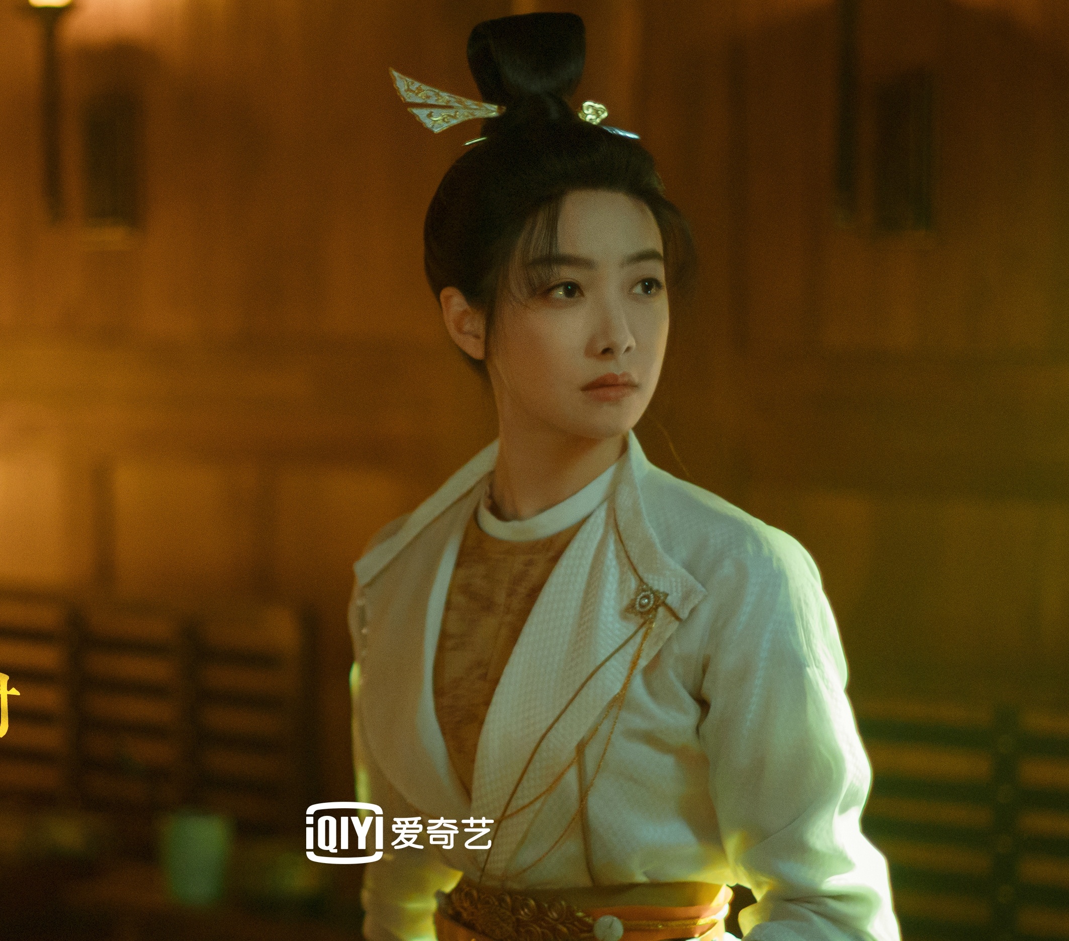 Phong khởi Lạc Dương Vương Nhất Bác ảnh 7 Phong khoi Lac Duong Vuong Nhat Bac anh 7