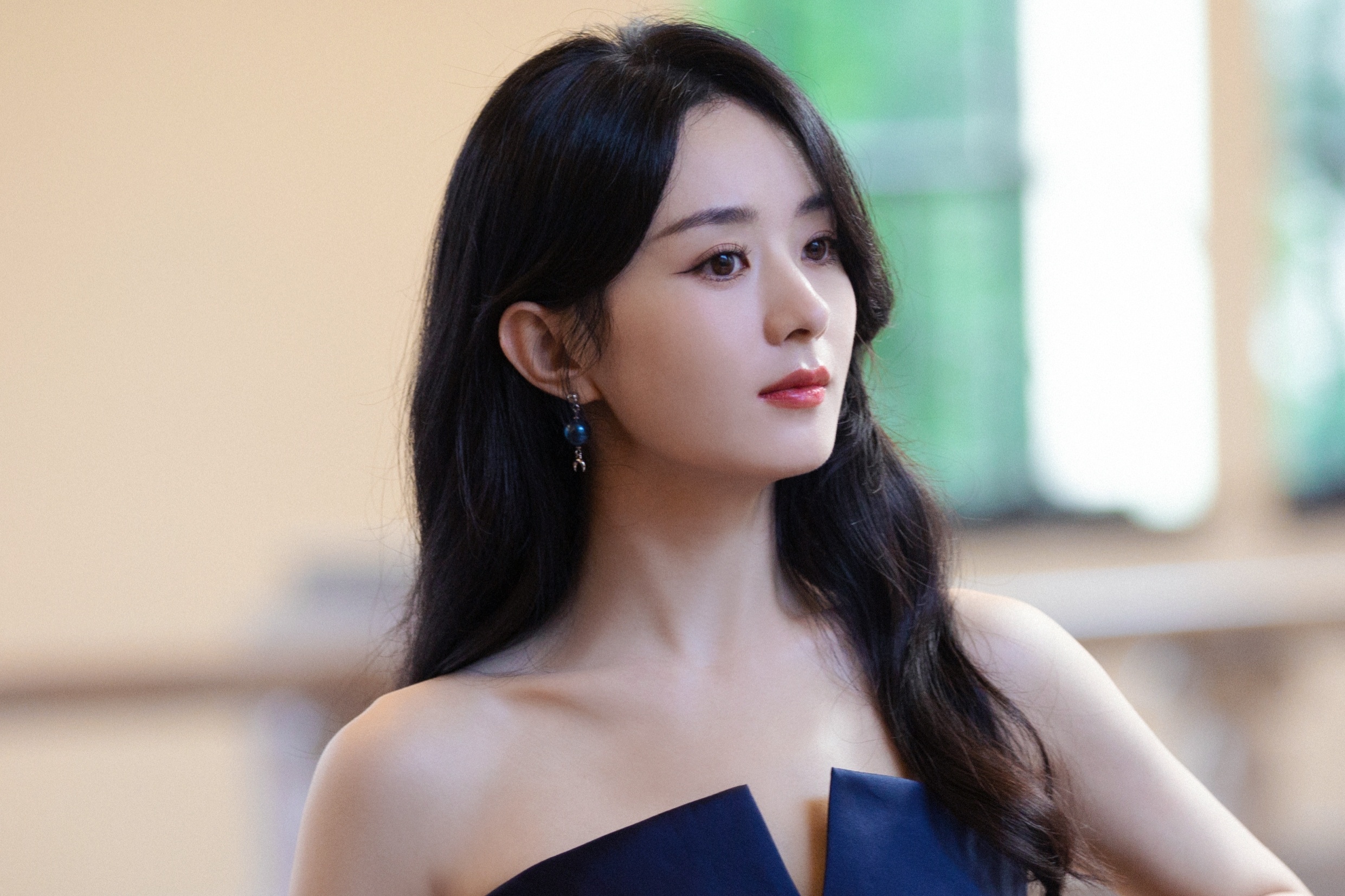 Bien tuong van hoa than tuong day lui nganh phim anh Trung Quoc hinh anh