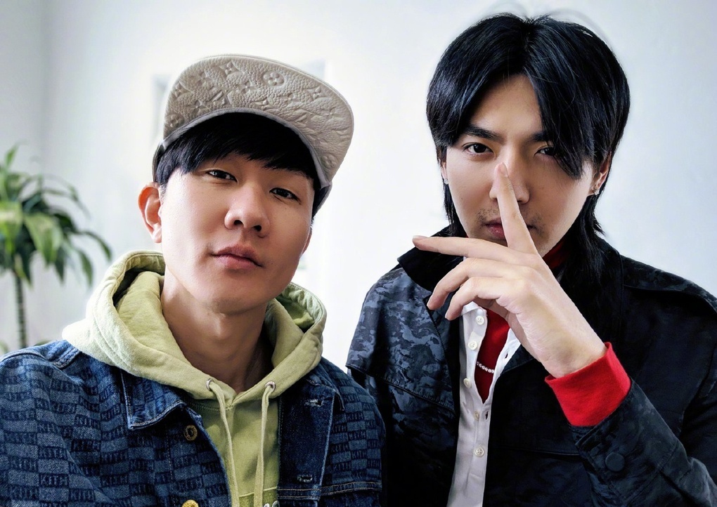 Vuong Luc Hoanh ly hon anh 5