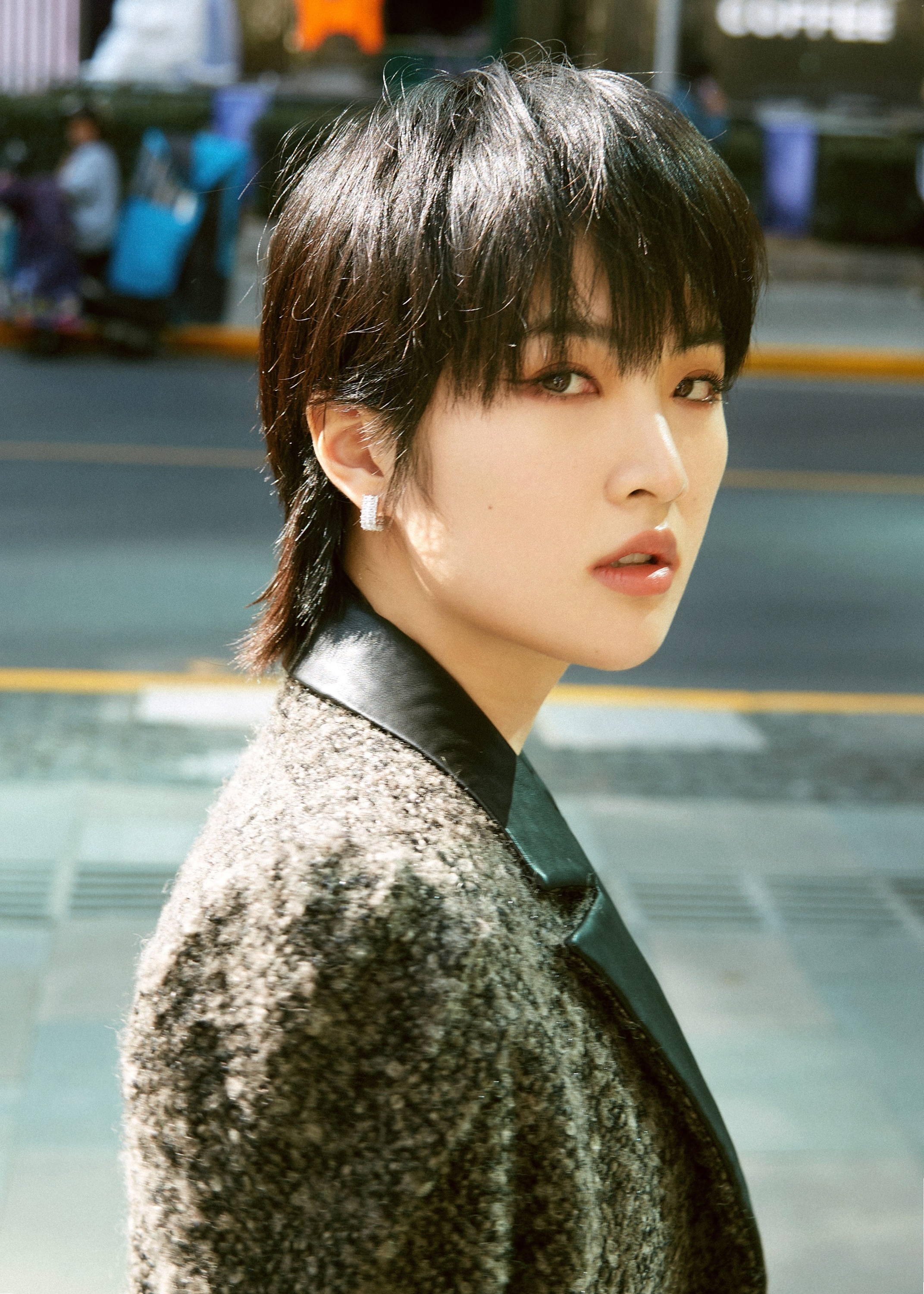 ái nữ tập đoàn Huawei đóng phim ảnh 3 ai nu tap doan Huawei dong phim anh 3