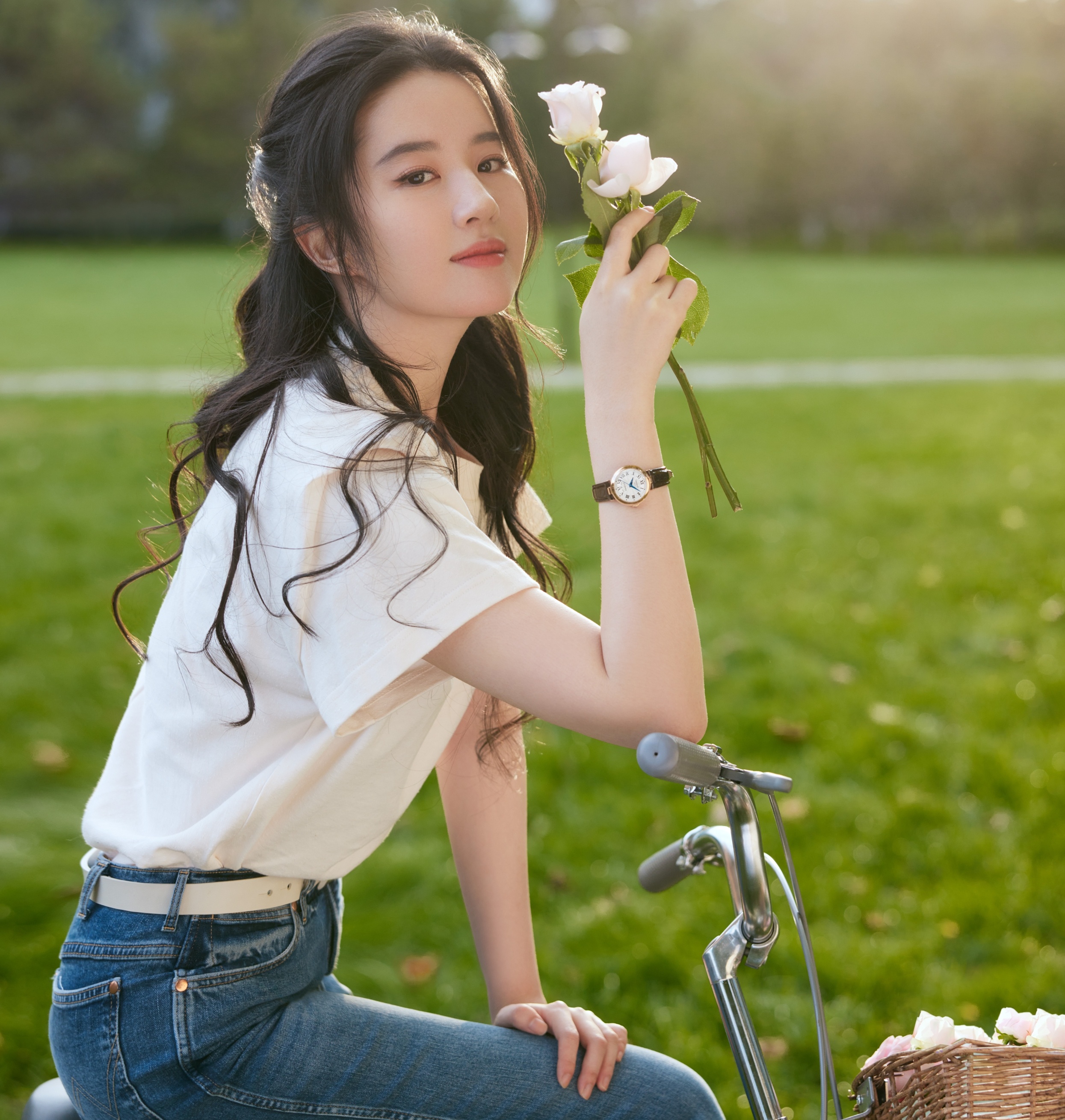 Lưu Diệc Phi mộng hoa lục ảnh 2 Luu Diec Phi mong hoa luc anh 2